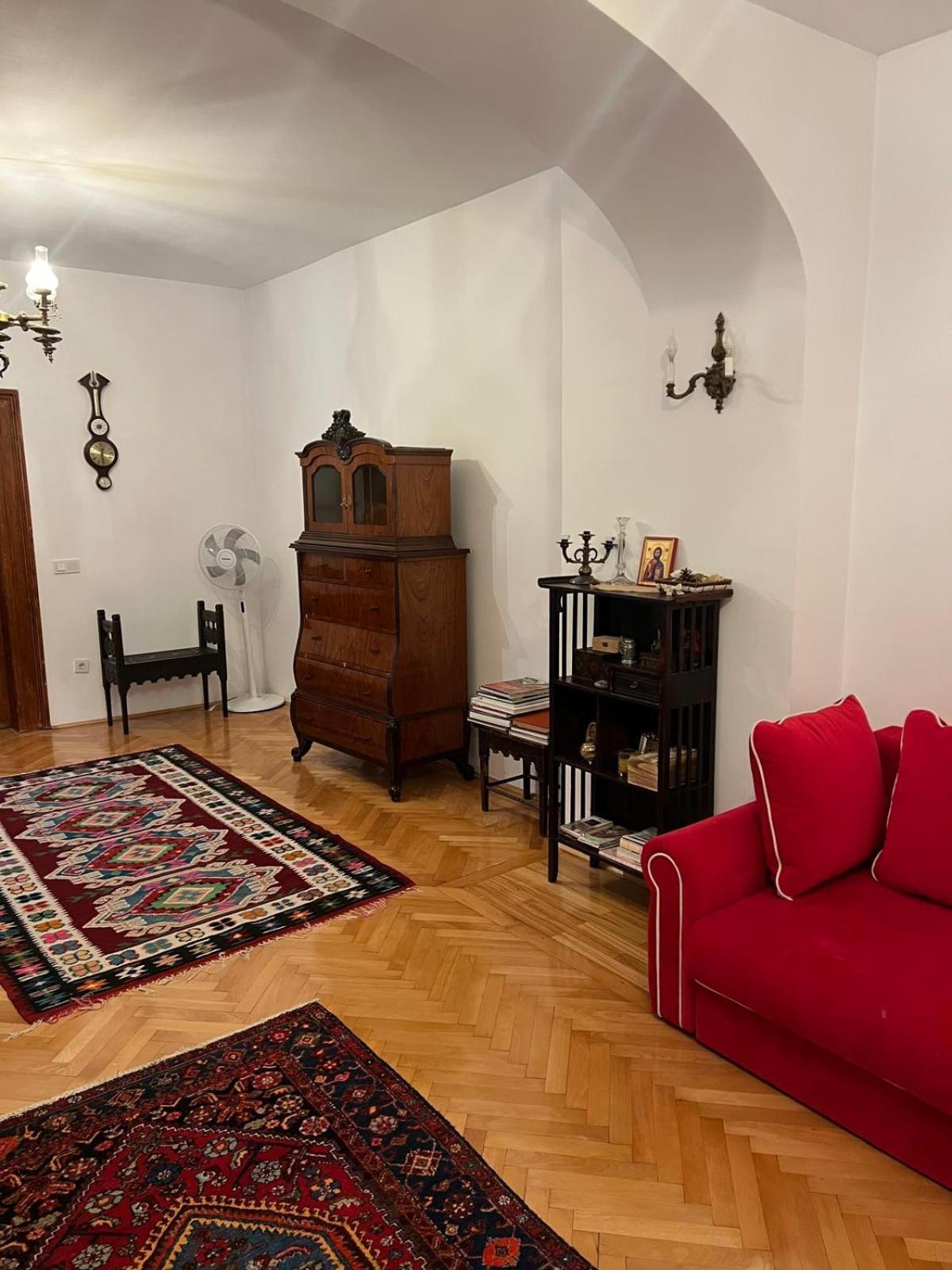 Casa Livia Brasov Lägenhet Exteriör bild